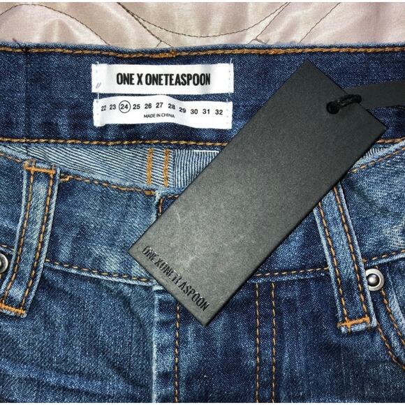 NEW ONE TEASPOON Hawks Distressed Blue Wash Raw Hem Denim Cutoffs Jean Shorts 24 - Picture 6 of 8